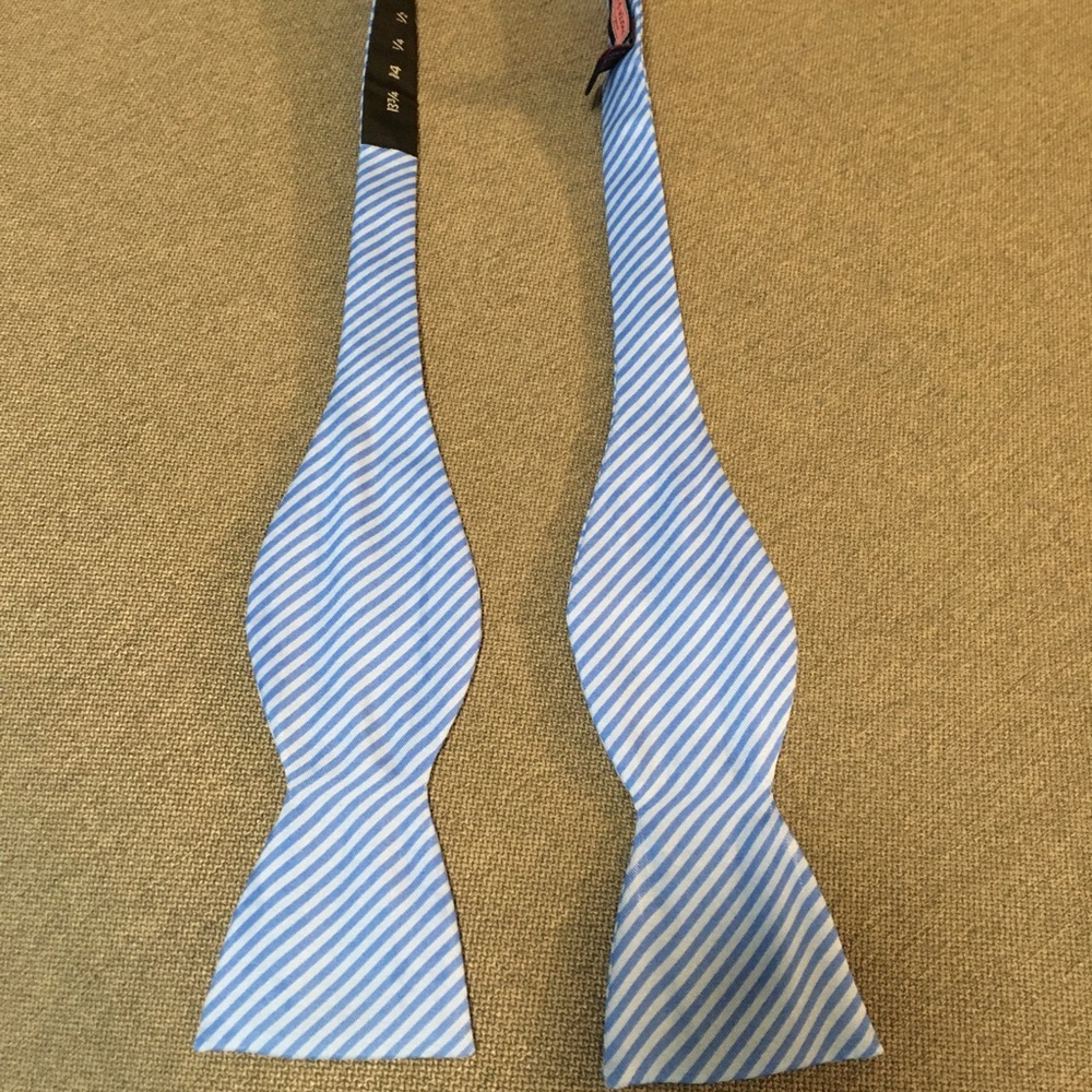 Vineyard Vines Tie